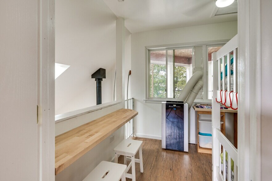 Building Photo - 35831 N Cedar Is