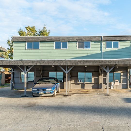 Building Photo - 4407 San Roberto Ave