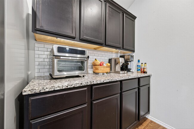 Building Photo - 14739 Blackbrush Mnr