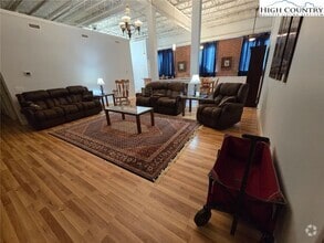 Building Photo - 109 Hice Ave