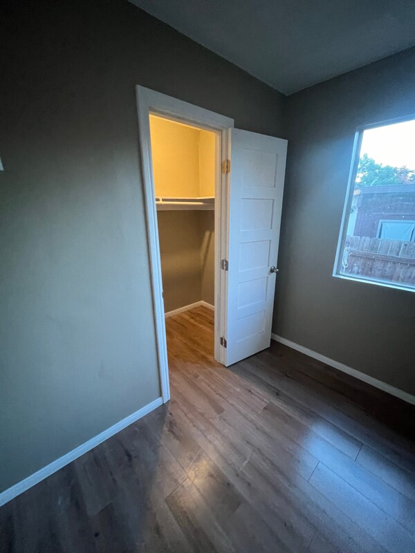 Building Photo - 6814 Waite Dr