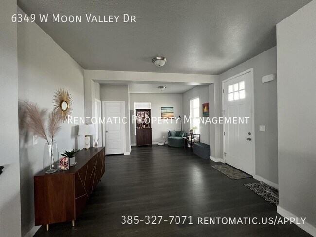 Building Photo - 6349 W Moon Vly Dr
