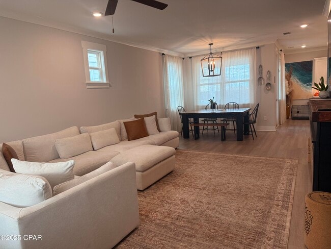 Building Photo - 2129 Sedges Ave