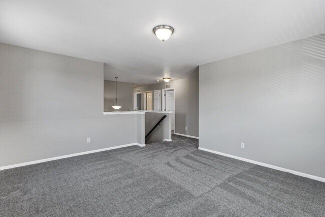 Building Photo - 7585 Alpine Daisy Dr