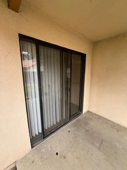 Building Photo - 4346 W Douglas Ave