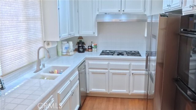 Building Photo - 415 E Bougainvillea Ln