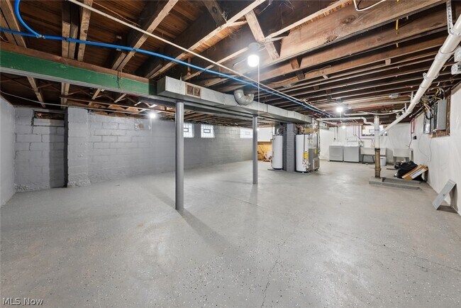 Building Photo - 3904 Ardmore Ave