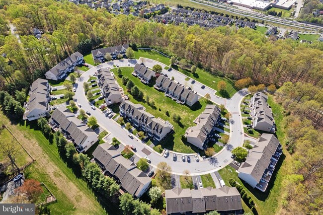 Building Photo - 261 Tall Trees Cir