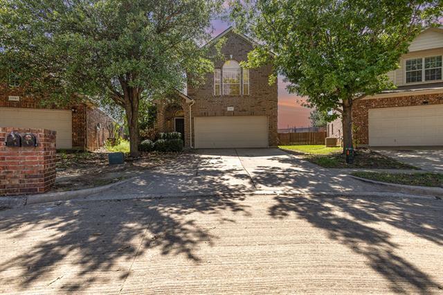 Primary Photo - 11801 Cottontail Dr
