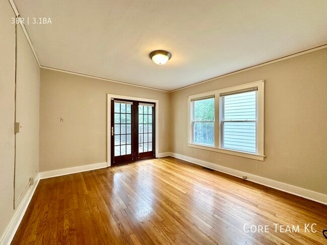 Building Photo - 4819 Jarboe St