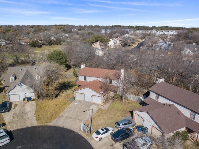 Building Photo - 9203 Kempler Dr
