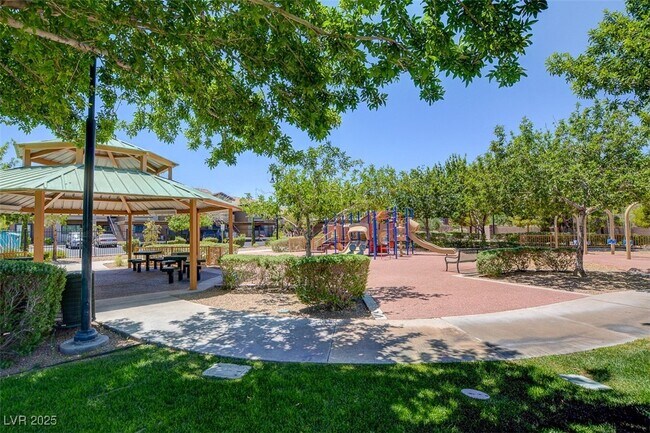 Building Photo - 45 Maleena Mesa St