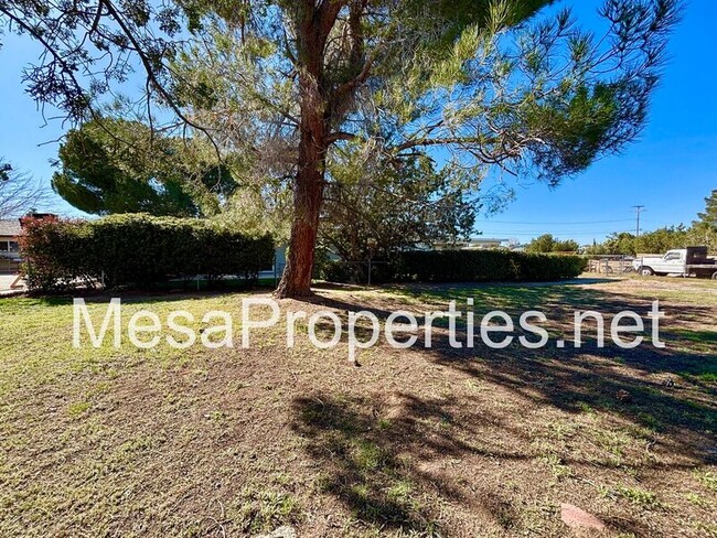 Building Photo - 7095 Lyons Ave