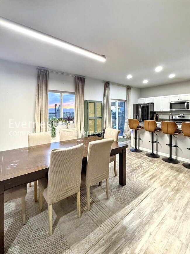 Building Photo - 1123 Huntington Ave