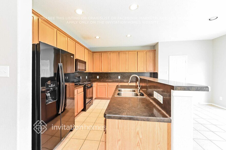 Building Photo - 29430 Legends Bluff Dr