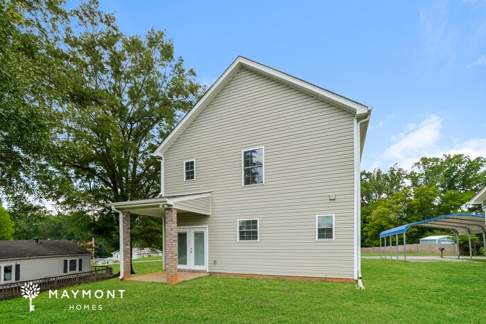 Building Photo - 503 E Cloninger St