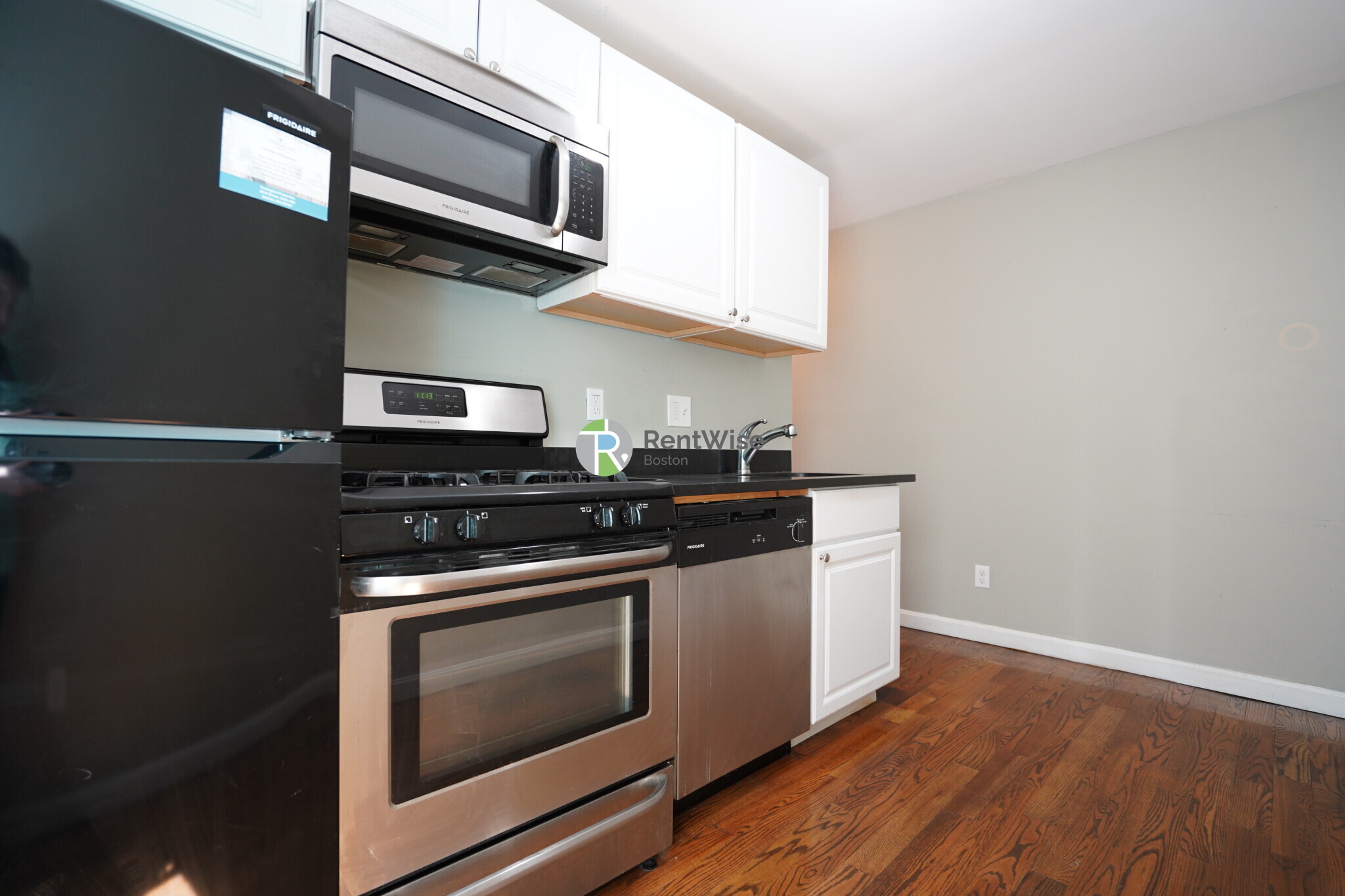 Building Photo - 36 L St