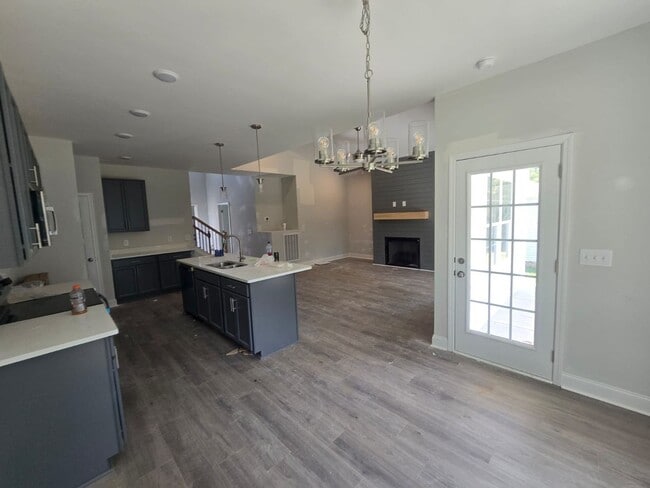 Building Photo - Ruby Floor Plan – 5BR/3BA New Construction...