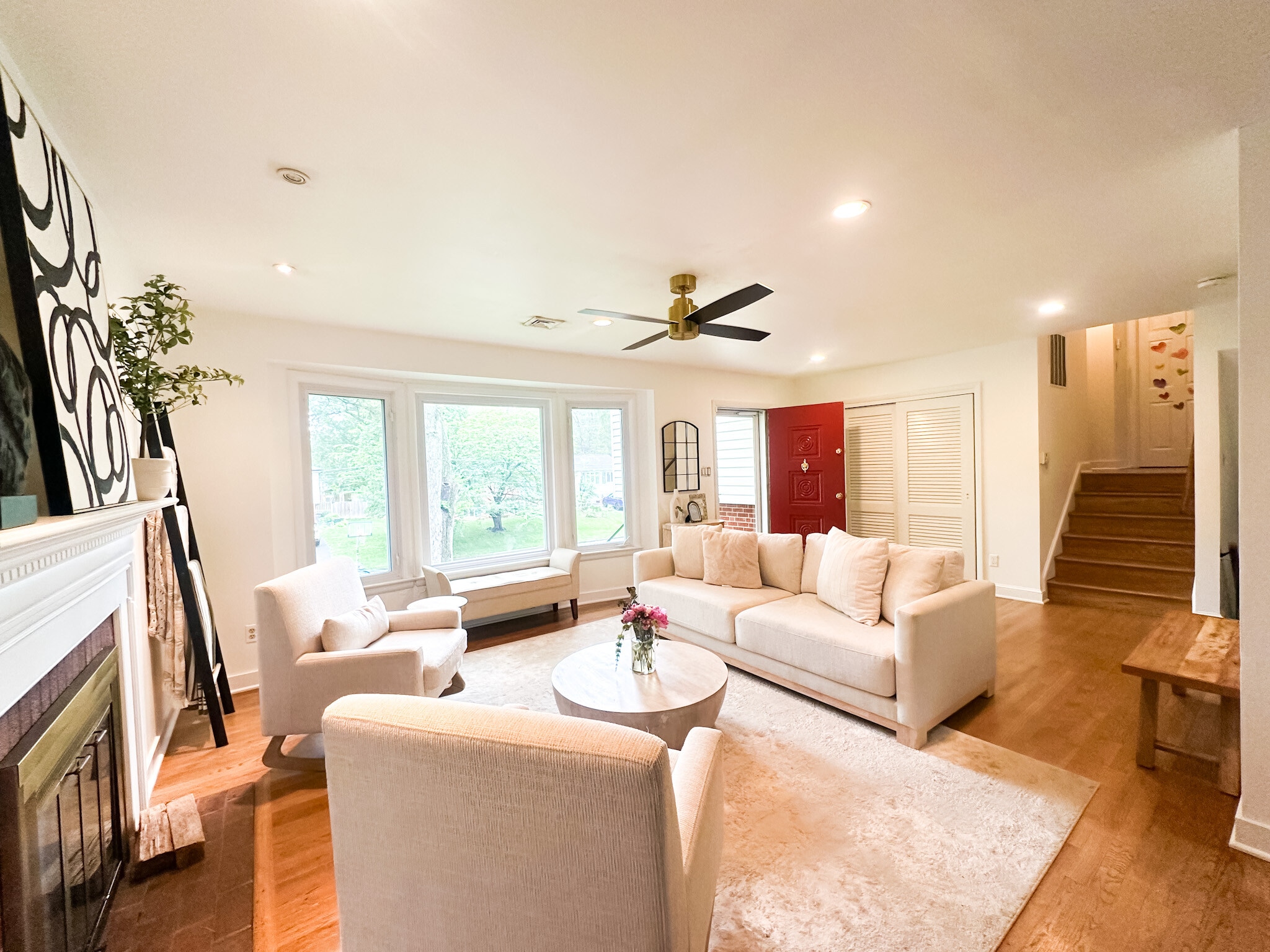 Living Room - 8409 Morey Ln