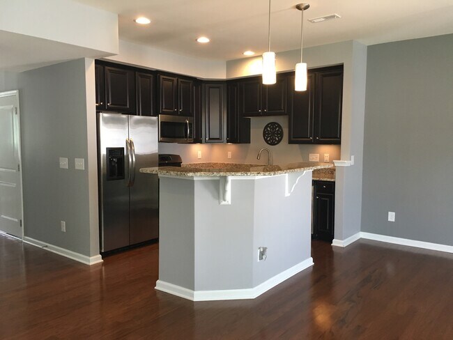 Building Photo - 113 Grande Sky Ct