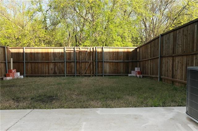 Building Photo - 261 Barrington Ln