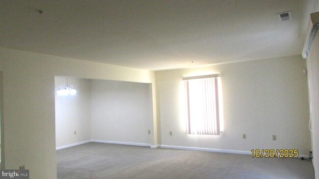 Building Photo - 4429 Blue Heron Way