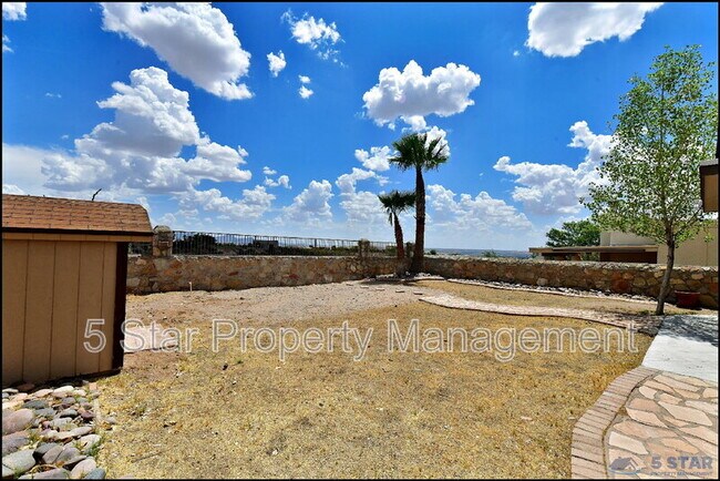 Building Photo - 6372 Franklin Ridge Dr