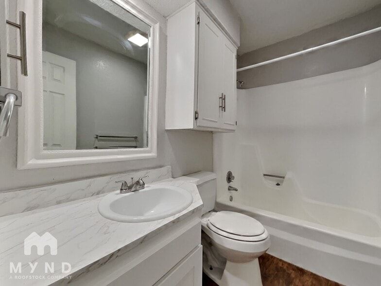 Building Photo - 3218 63rd St