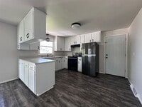 Building Photo - 2746 Nicolet Dr