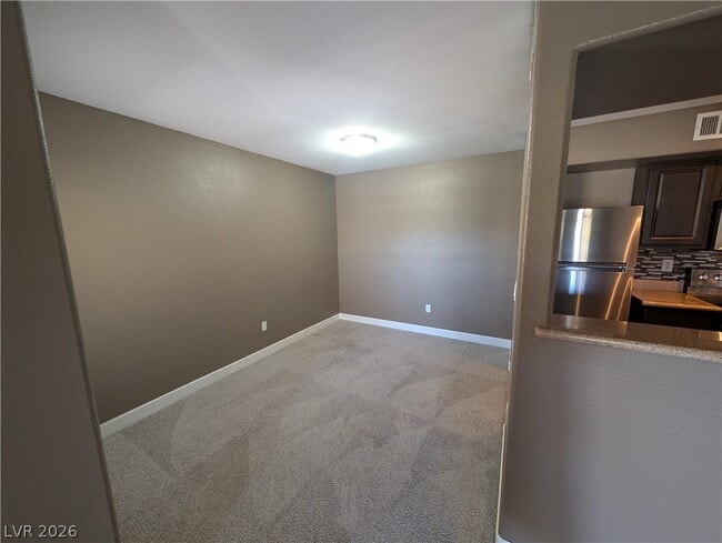 Building Photo - 8000 W Badura Ave