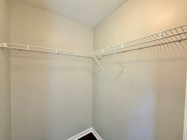 Building Photo - **OFFERING REFUNDABLE APPLICATION FEES** Spacious 4BD, 2.5BA Wake Forest Home with a Fenced Yard ...