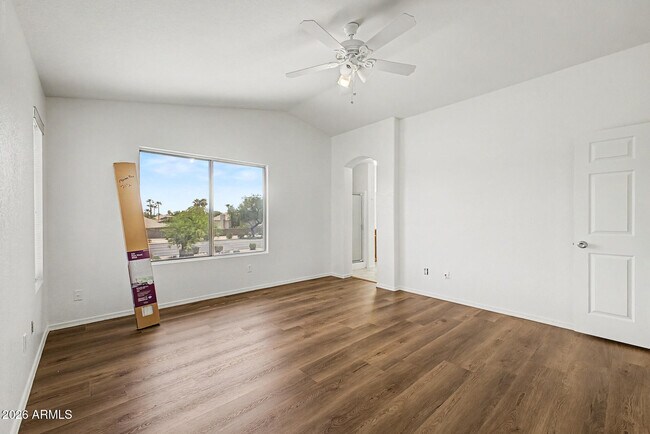 Building Photo - 6947 W Via Del Sol Dr
