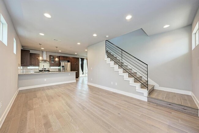 Building Photo - 5308 Downs Dr