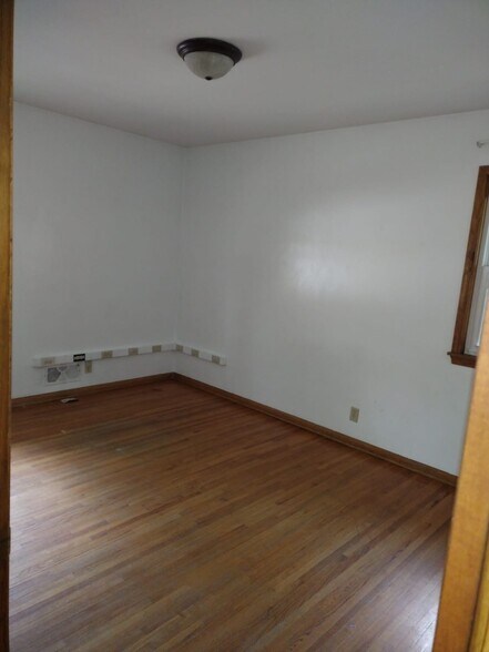 Upstairs Bedroom - 7207 Lyndale Ave S
