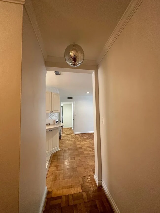 Building Photo - 108 Colville Rd