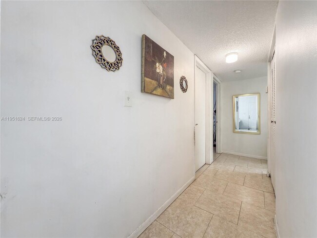 Building Photo - 7411 SW 152nd Ave