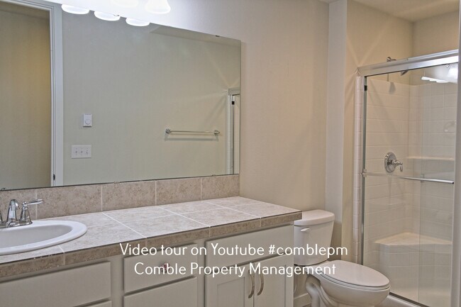 Building Photo - 34418 SE Groshell St