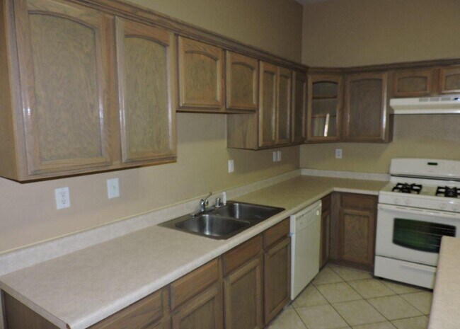 Building Photo - 3100 Tierra Mina Dr