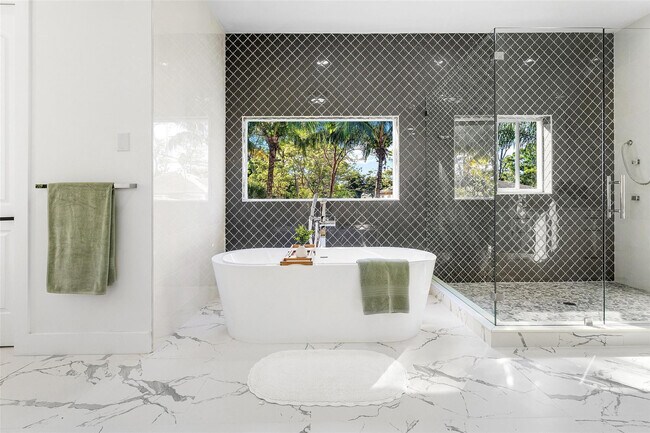 Building Photo - 7132 NW 62nd Terrace