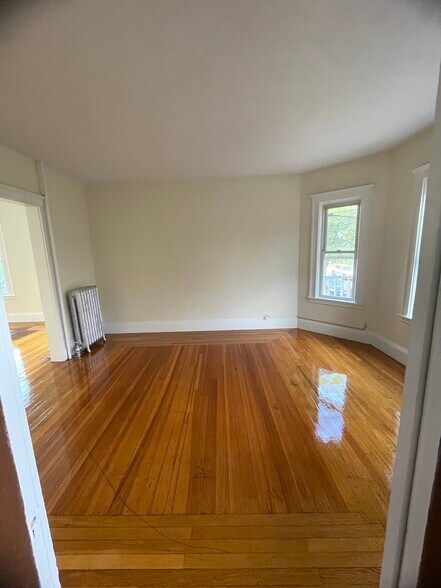 Building Photo - 15 Egerton Rd