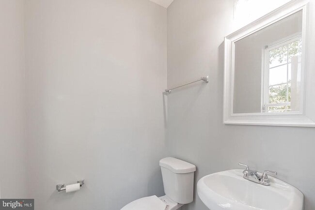 Building Photo - 111 Whiskey Creek Cir