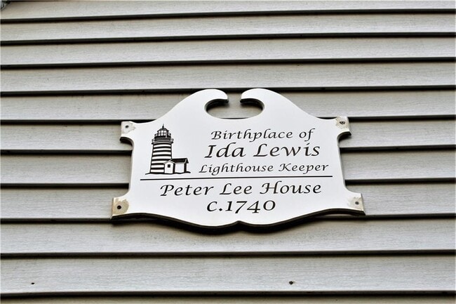 Building Photo - 283 Spring St