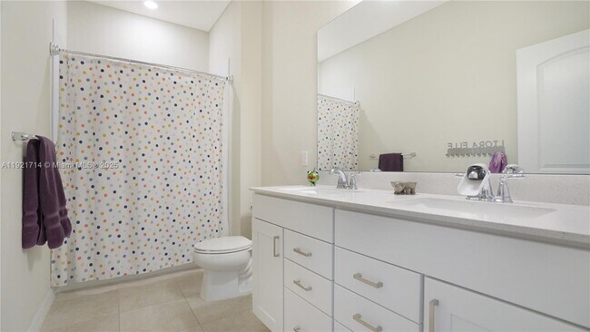 Building Photo - 8605 Patron Ln