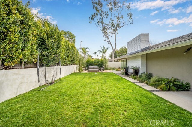 Building Photo - 1800 Glenwood Ln