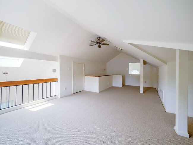 Building Photo - 3940 Langley Ct NW