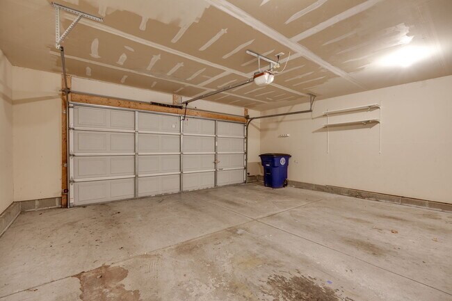Building Photo - 3602 Winterwood Dr