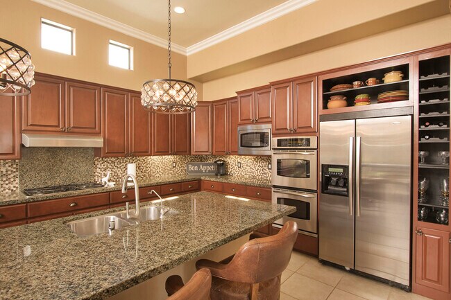 Building Photo - 57669 Santa Rosa Trail