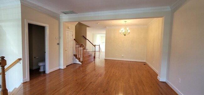 Building Photo - 1641 Piccard Dr