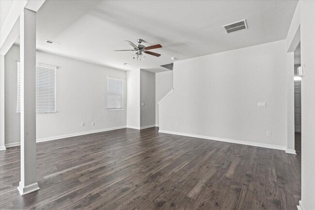 Building Photo - 5144 Captain Dr