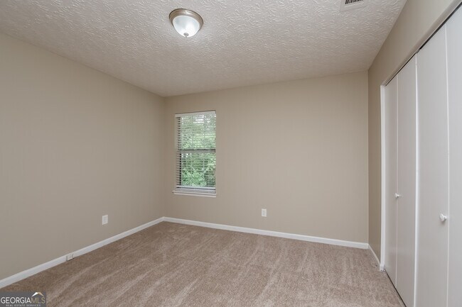 Building Photo - 10284 Briarbay Loop